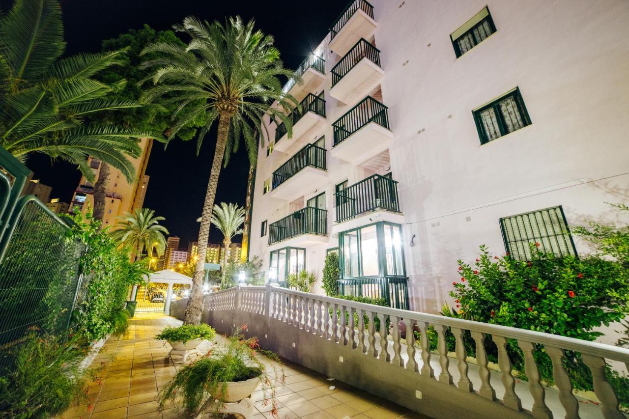 Apartamentos Palm Court Benidorm Exterior photo